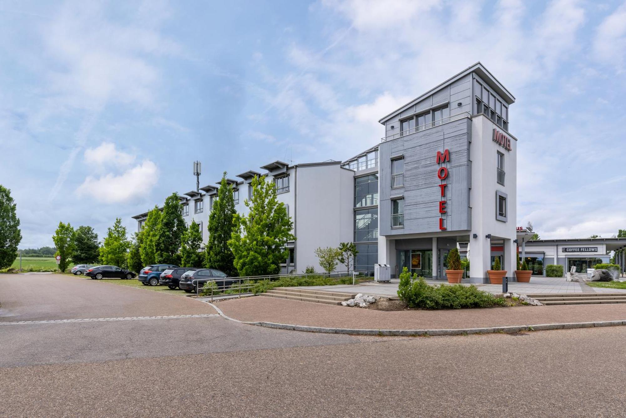 Hotel Leipheim Sued ภายนอก รูปภาพ